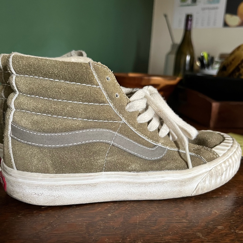 Moss green high top Vans size 8